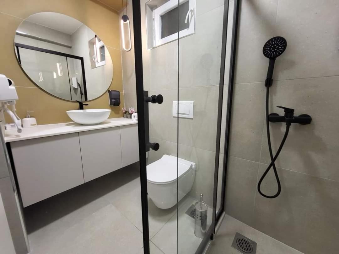 Good Times Luxury Apartments Manastır Dış mekan fotoğraf